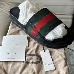 Gucci Slides. Men’s US 11, black with red green stripe.